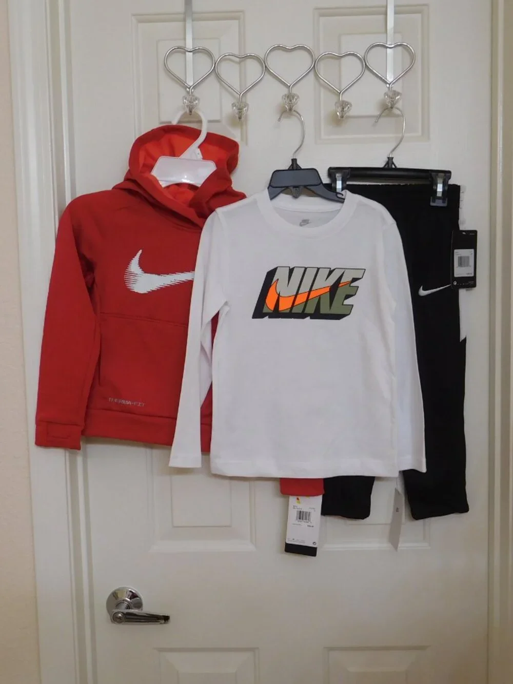 NWT Huge 17pc Nike L/S S/S Shirts Pants Joggers Sweatshirts Bundle sz 4 4t - Picture 11 of 12